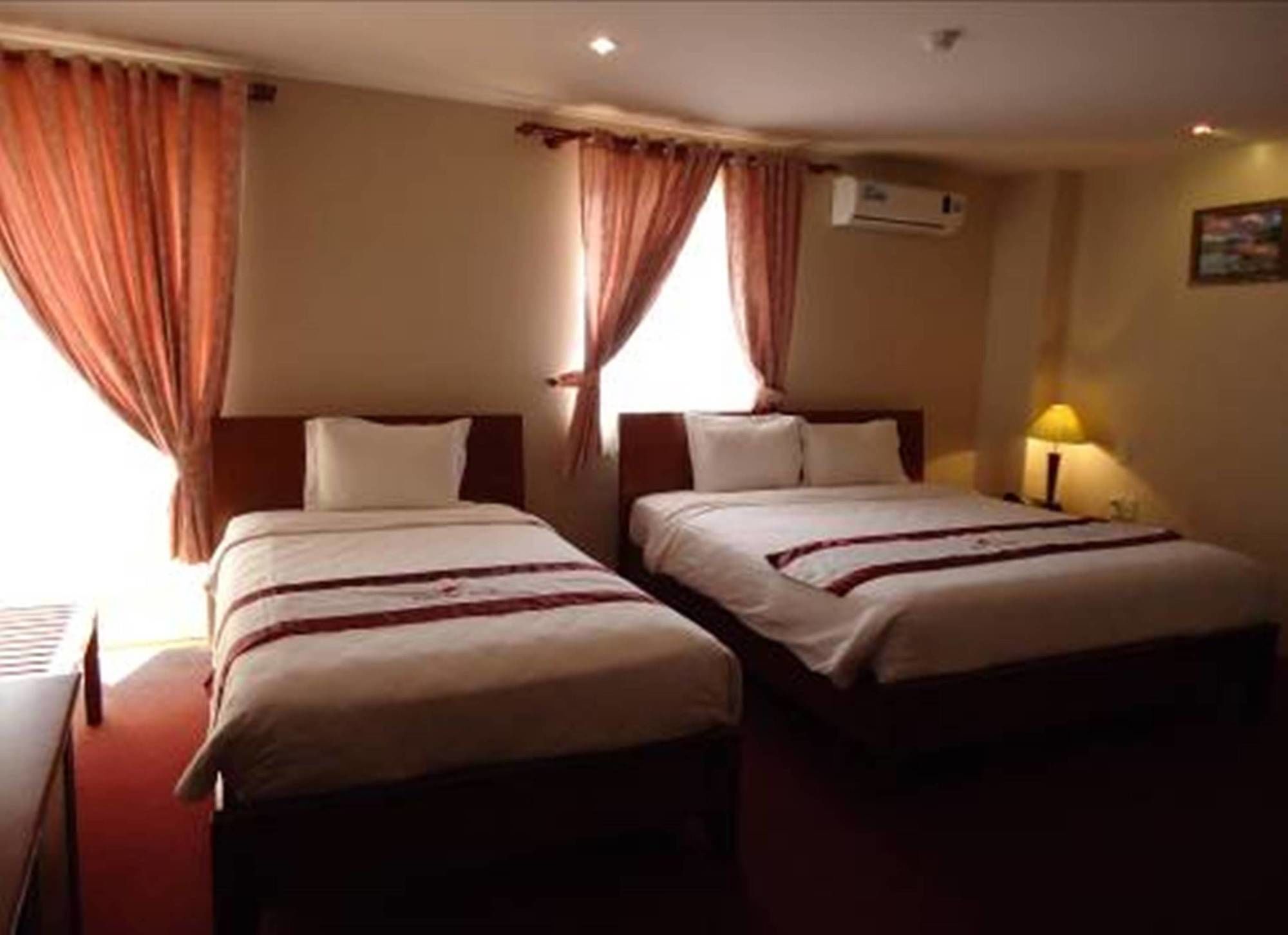 Song Tien Annex Hotel My Tho Exteriör bild